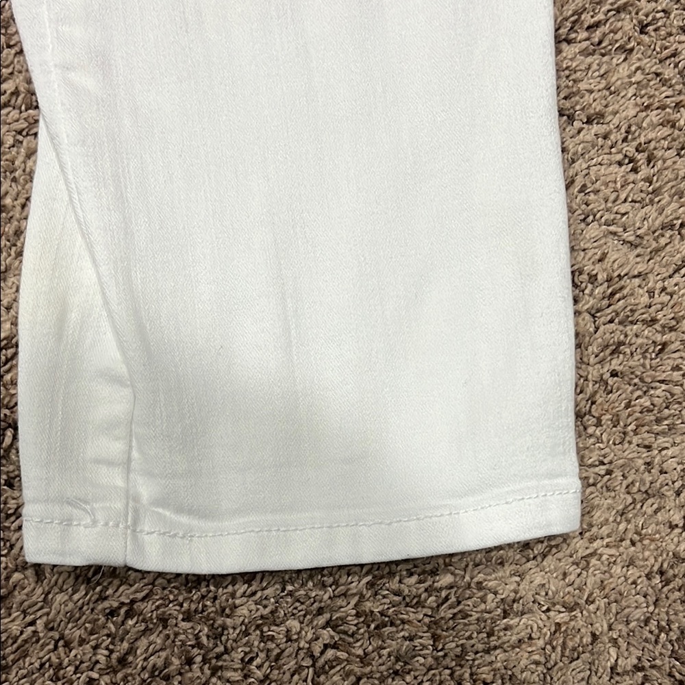 White capris - Picture 2 of 8
